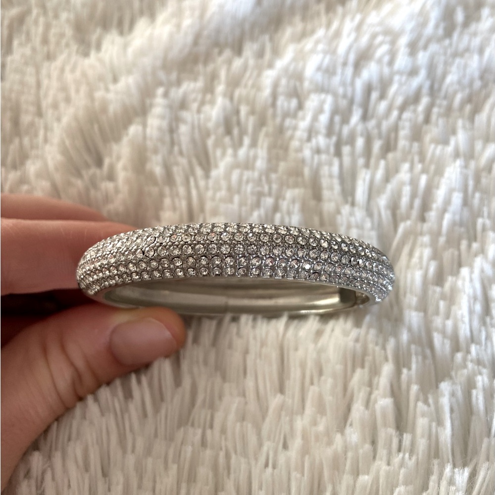 Premier Designs Crystal Bracelet - Picture 2 of 2
